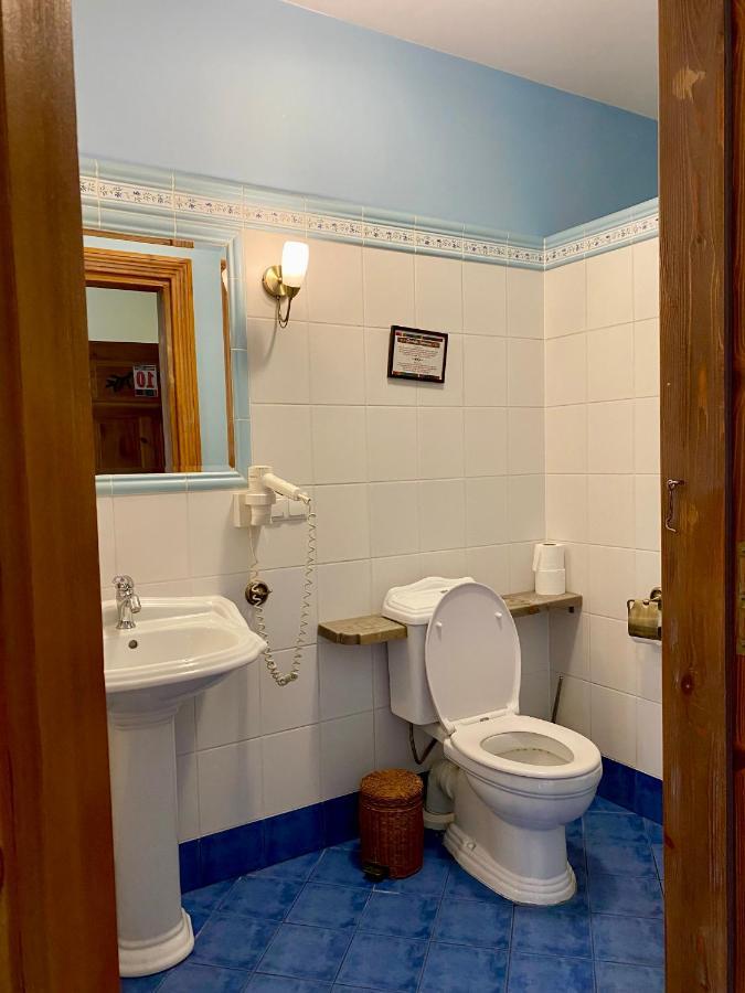 Gosciniec Oycowizna Hotel Lesznowola  Buitenkant foto
